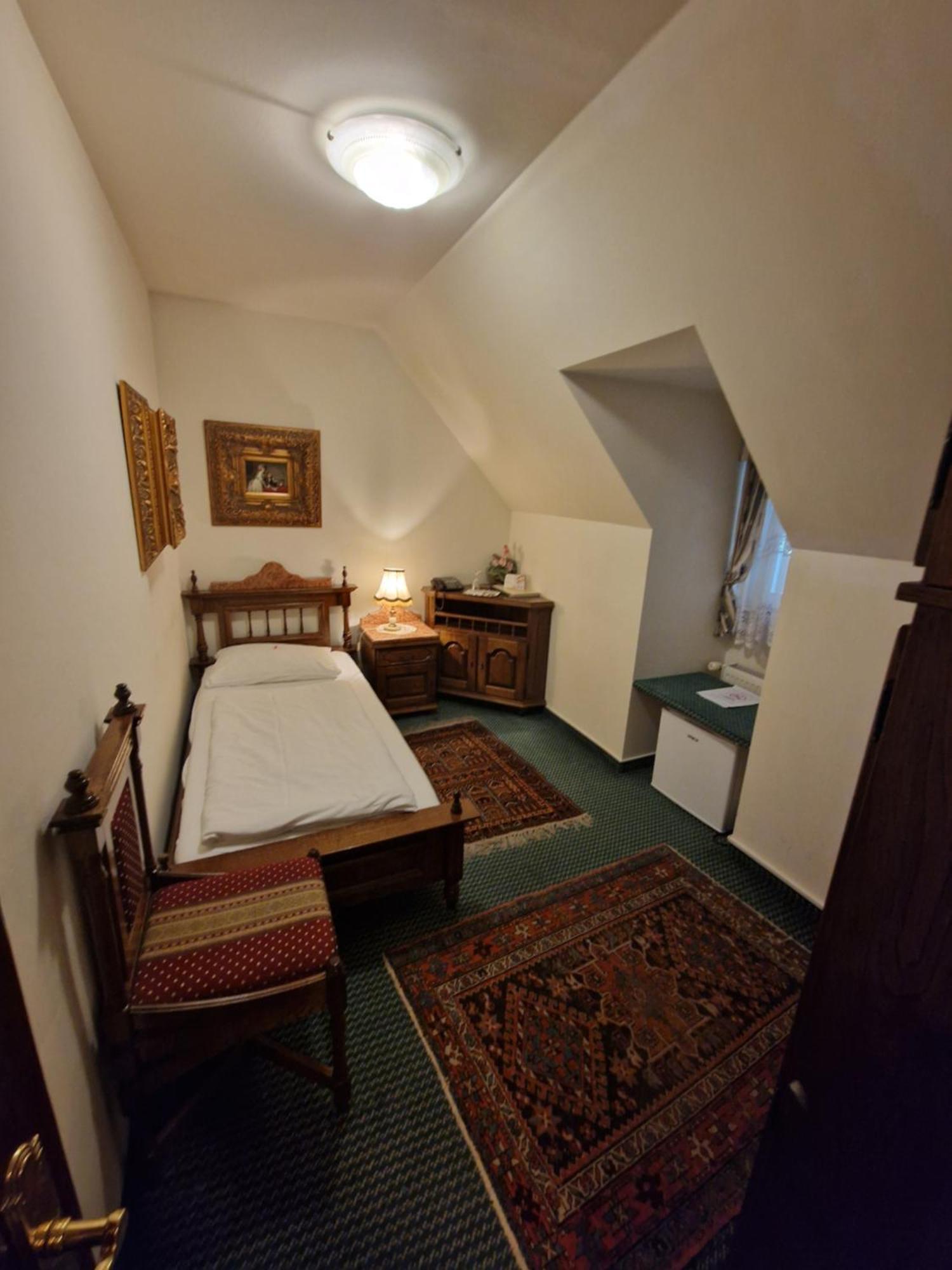 Hotel Razgorsek Velenje Zewnętrze zdjęcie